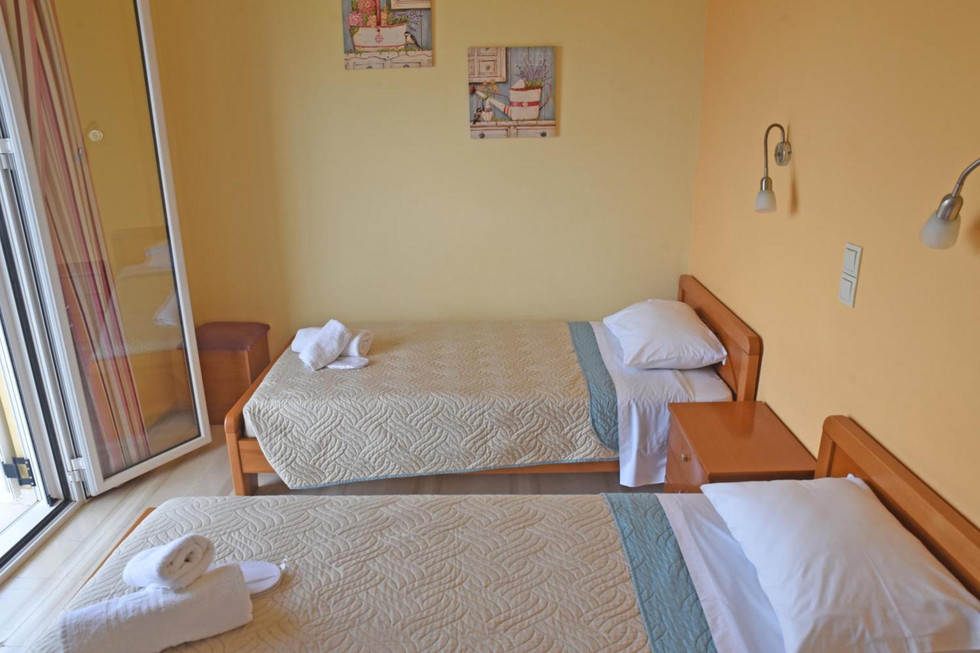 Butterfly Barbati Apartments Екстер'єр фото